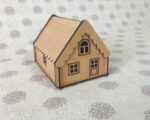 Caja en forma de casa para corte láser CNC - Mini modelo decorativo personalizable