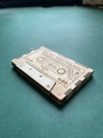 Mixtape Cassette Retro - Crea y Comparte Listas de Reproducción Personalizadas - Archivos SVG, AI y PDF - Imagen 4