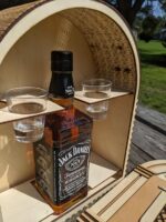 Cajón de vino y copas SVG - Diseño retro para corte láser - Descarga instantánea PDF y SVG - Imagen 5