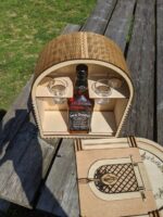 Cajón de vino y copas SVG - Diseño retro para corte láser - Descarga instantánea PDF y SVG - Imagen 7