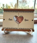 Tarjeta de San Valentín SVG para Corte Láser - Diseño de Marco de Fotos Personalizable - Imagen 3