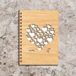 Portada de Cuaderno Rosa y Corazón de San Valentín SVG - Archivos de Corte Láser para Diario de Madera - Imagen 4