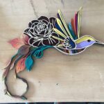 Archivo 3D SVG Multicapa de Colibrí para Corte Láser - Decoración Floral y Mandala para Día de las Madres