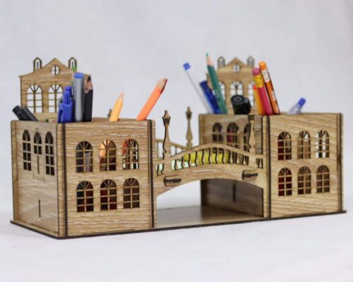 Soporte de Plumas Retro - Organizador de Escritorio Vintage para Corte Láser en Archivos DXF, SVG, AI, PDF