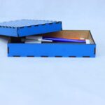 Caja de lápices personalizada para niños - Diseño digital cortado láser en madera 3mm, formato DXF/SVG/Ai/PDF