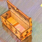 Caja de regalo decorativa de madera cortada a láser con tapa - Diseños sofisticados para detalles únicos