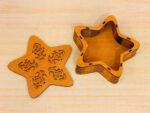 Caja de madera en forma de estrella cortada a láser - Regalo celestial personalizado - Decoración CNC 3 mm - Imagen 3