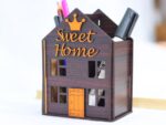 Portaplumas en forma de casa cortado a láser - Archivos digitales para Glowforge y CNC, formatos DXF, SVG, AI, PDF