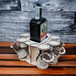 Dispensador de 6 vasos y botella para whisky - Soporte de almacenamiento de vidrio cortado láser - Imagen 3