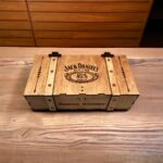 Caja de regalo de munición de licor - Archivo SVG para corte láser Glowforge y LightBurn - Imagen 4