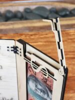 Tarjetas de Regalo Plegables para Cumpleaños - Diseño con Puerta y Bisagras - Archivos SVG para Corte Láser - Imagen 6