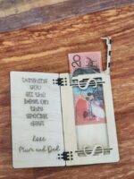 Tarjetas de Regalo Plegables para Cumpleaños - Diseño con Puerta y Bisagras - Archivos SVG para Corte Láser - Imagen 7