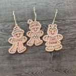 Adorno Navideño en SVG para Glowforge - Archivo de Pan de Jengibre DIY, Decoraciones Festivas