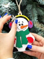 Adorno Navideño en SVG de Muñeco de Nieve para Corte Láser - Diseño Creativo y Festivo - Imagen 3