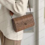 Plantilla SVG para bolso de mano de madera cortado con láser - Compatible con Glowforge y Cricut DXF