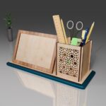 Estuche de Lápices Cortado con Láser y Marco de Fotos - Plantilla SVG para Organizador de Escritorio