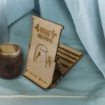 Soporte para celular cortado con láser personalizable - Regalo original para el Día del Padre