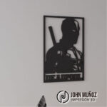 Deadpool Silueta – Archivo Láser Decorativo de Superhéroe para Corte en MDF o Acrílico - Imagen 3