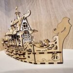Barco de Fantasía: Plano Cortado a Láser de Madera Contrachapada con Instrucciones de Montaje - Imagen 3