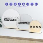 Placa Redonda de Redes Sociales - Archivo Corte Láser SVG - Soporte y Tamaños Personalizables