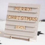 Plantilla SVG para Corte Láser: Tablón de Anuncios Personalizable para Decoración y Organización