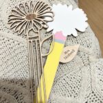 Archivo SVG para Corte Láser de Flores para Maestros | Regalos Personalizados para San Valentín | GlowForge Probado - Imagen 3