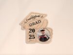 Marco de fotos personalizado graduación 2025 SVG para Glowforge - Regalo único para graduados - Imagen 4