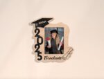 Marco de fotos personalizado graduación 2025 SVG para Glowforge - Regalo único para graduados - Imagen 6