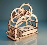 Card Holder Mecánico 3D – Puzzle Box de Madera (4 mm) - Imagen 2